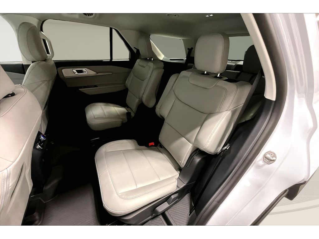 New 2026 Ford Explorer - photo 12