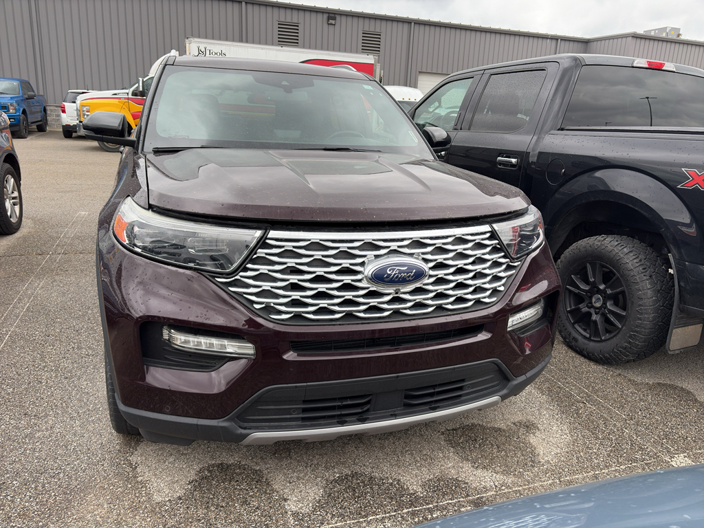 Used 2022 Ford Explorer - photo 2