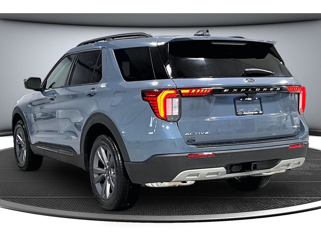 New 2026 Ford Explorer - photo 2