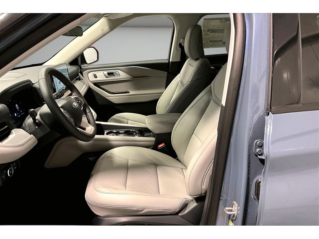 New 2026 Ford Explorer - photo 11