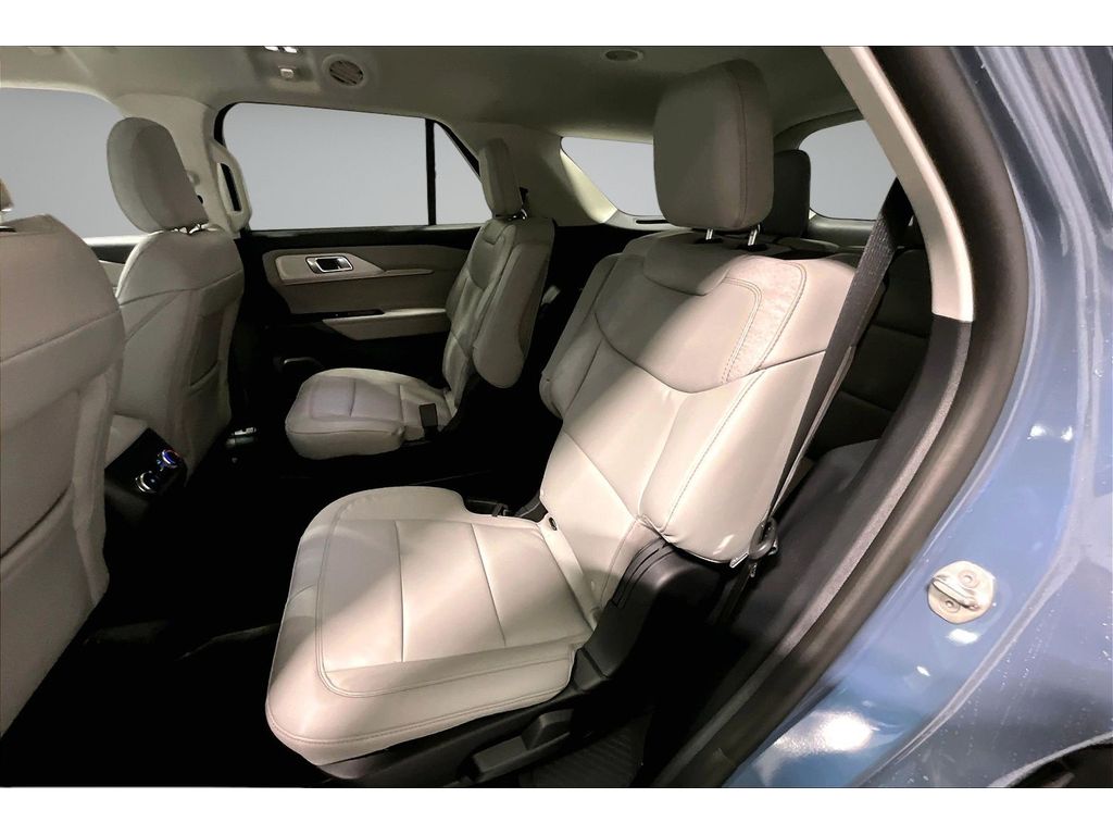 New 2026 Ford Explorer - photo 12