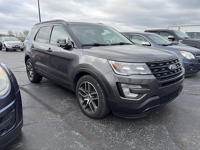 Used 2017 Ford Explorer - photo 1