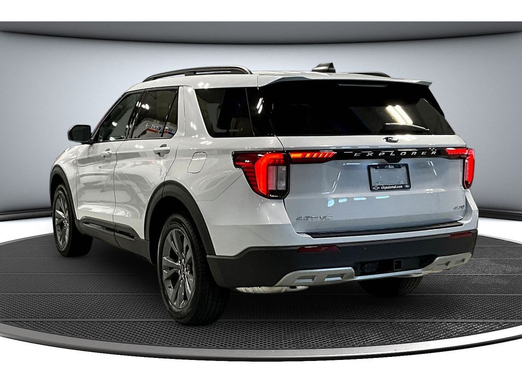 New 2026 Ford Explorer - photo 5