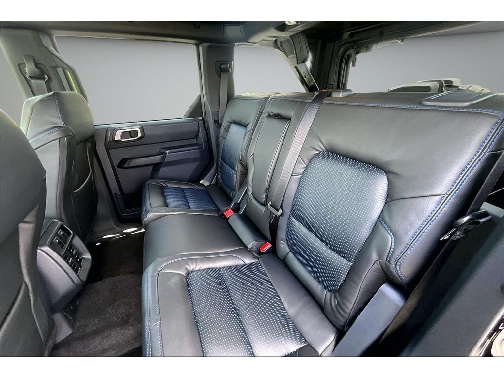 New 2026 Ford Bronco - photo 12