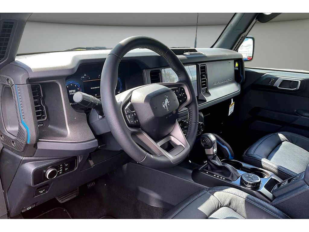 New 2026 Ford Bronco - photo 8