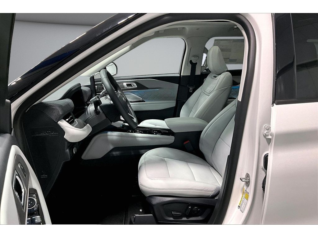 New 2026 Ford Explorer - photo 11