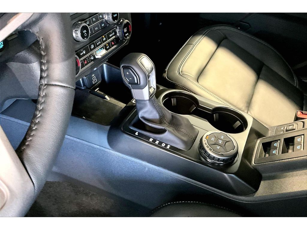 New 2026 Ford Bronco - photo 8