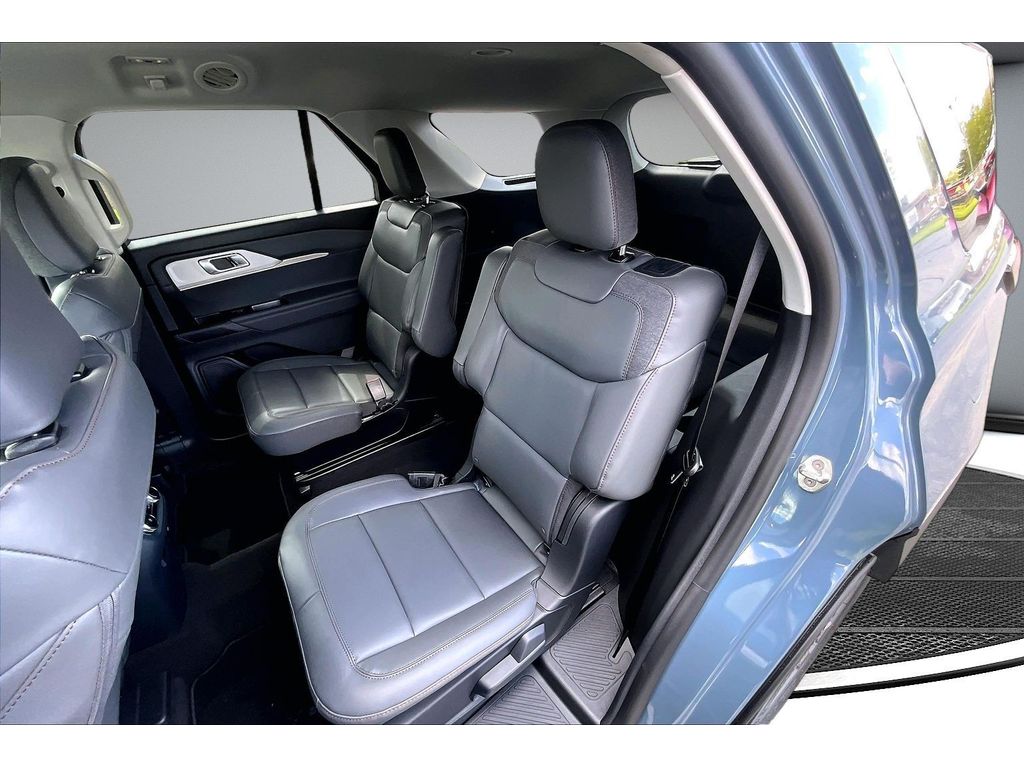 New 2026 Ford Explorer - photo 12