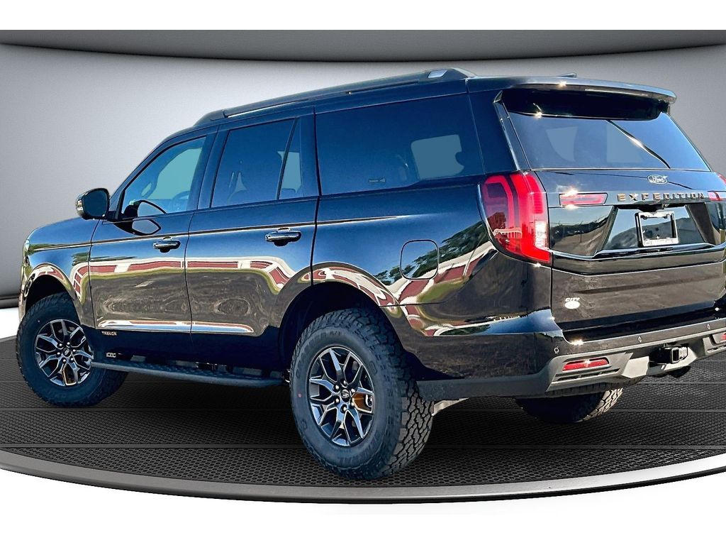 New 2026 Ford Expedition - photo 2