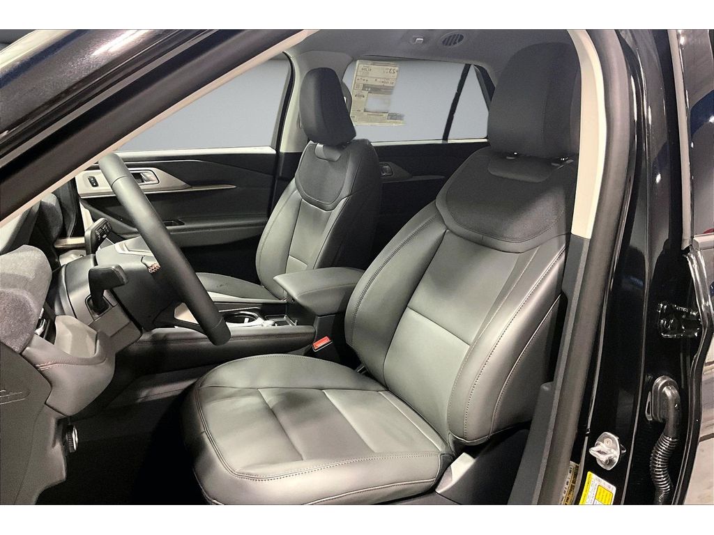 New 2026 Ford Explorer - photo 11
