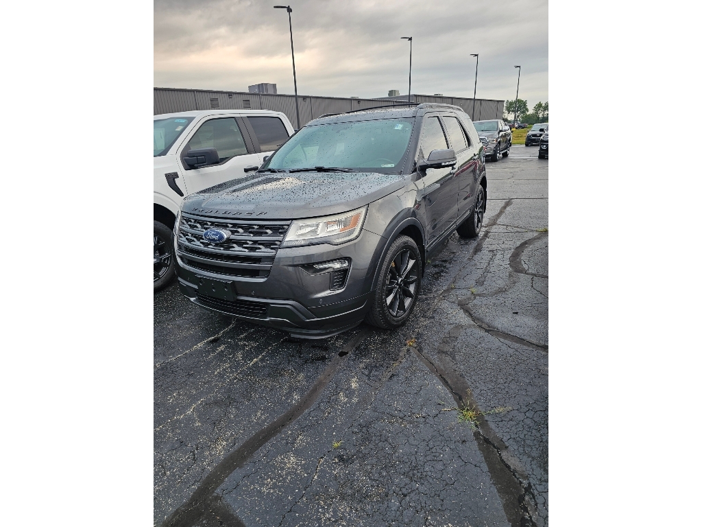 Used 2018 Ford Explorer - photo 1