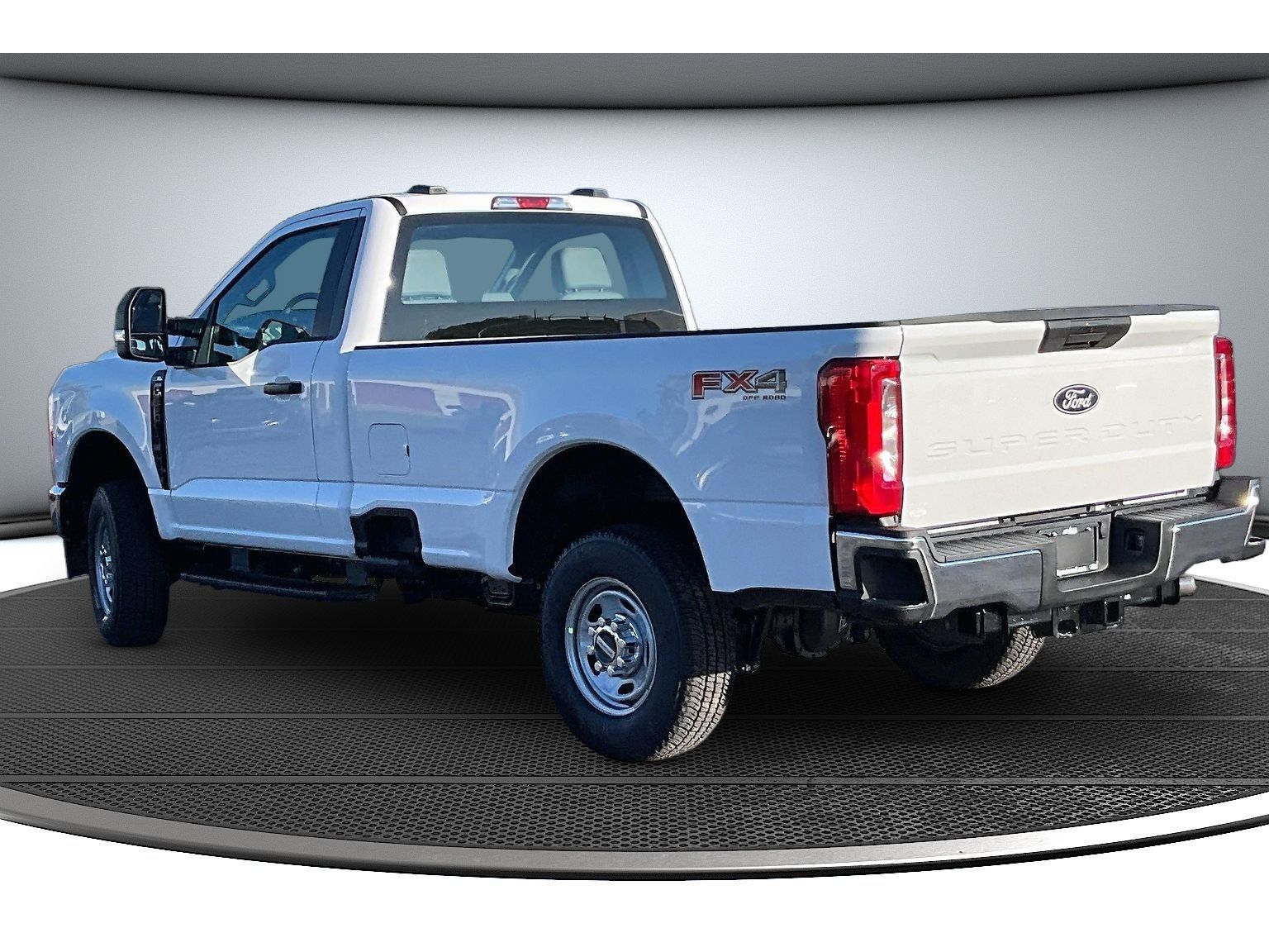 New 2027 Ford F-250 - photo 2