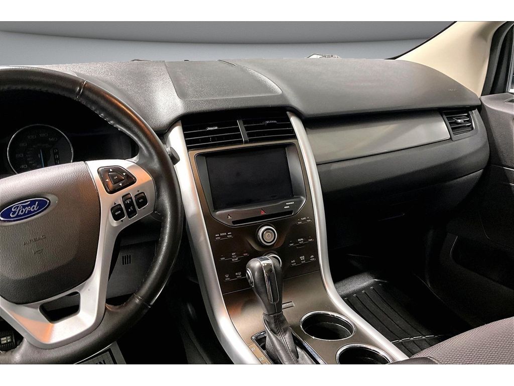 Used 2012 Ford Edge - photo 8