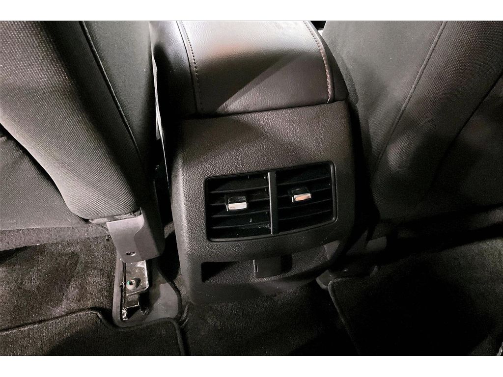 Used 2012 Ford Edge - photo 33