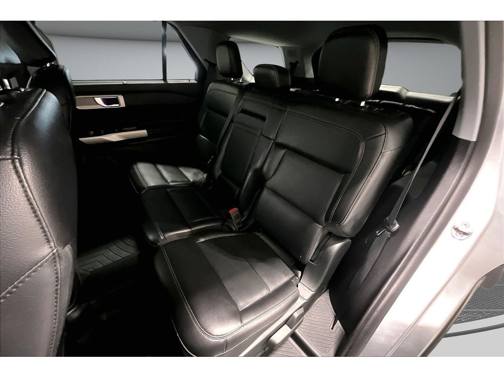 Used 2021 Ford Explorer - photo 23