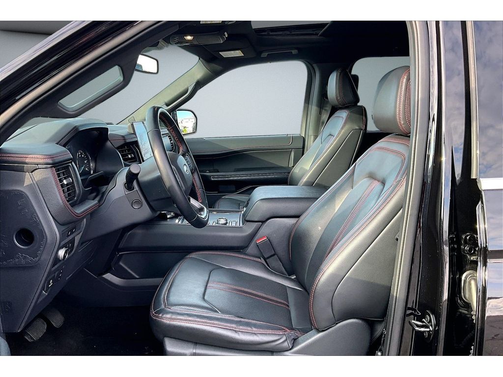Used 2022 Ford Expedition - photo 27