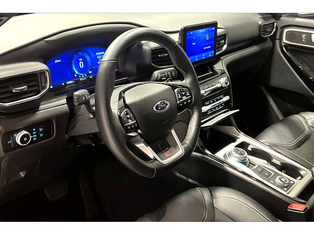 Used 2023 Ford Explorer - photo 16