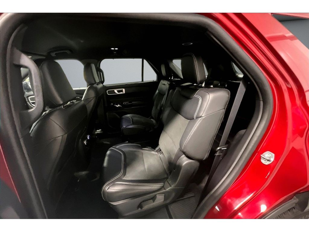 Used 2023 Ford Explorer - photo 27