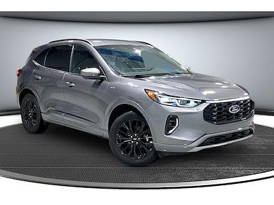 Used 2023 Ford Escape - photo 1