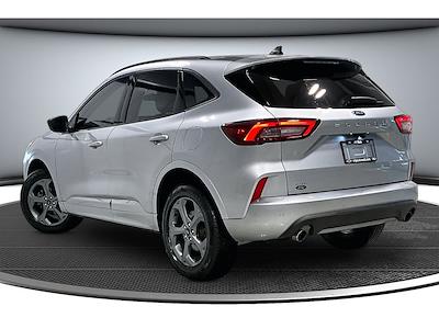 Used 2023 Ford Escape - photo 1