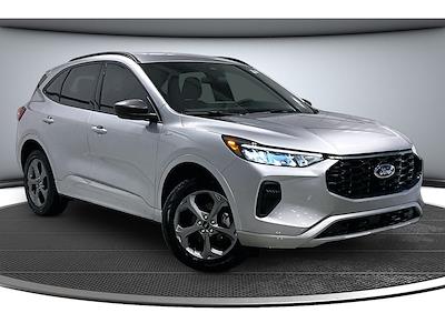 Used 2023 Ford Escape - photo 1