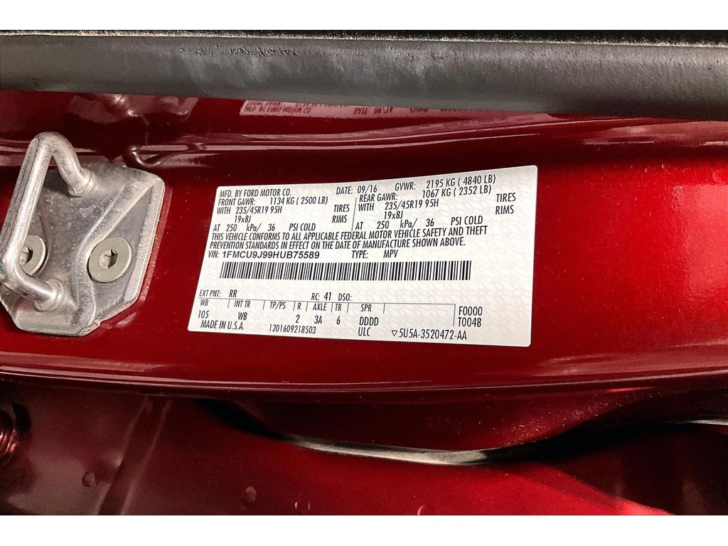Used 2017 Ford Escape - photo 34