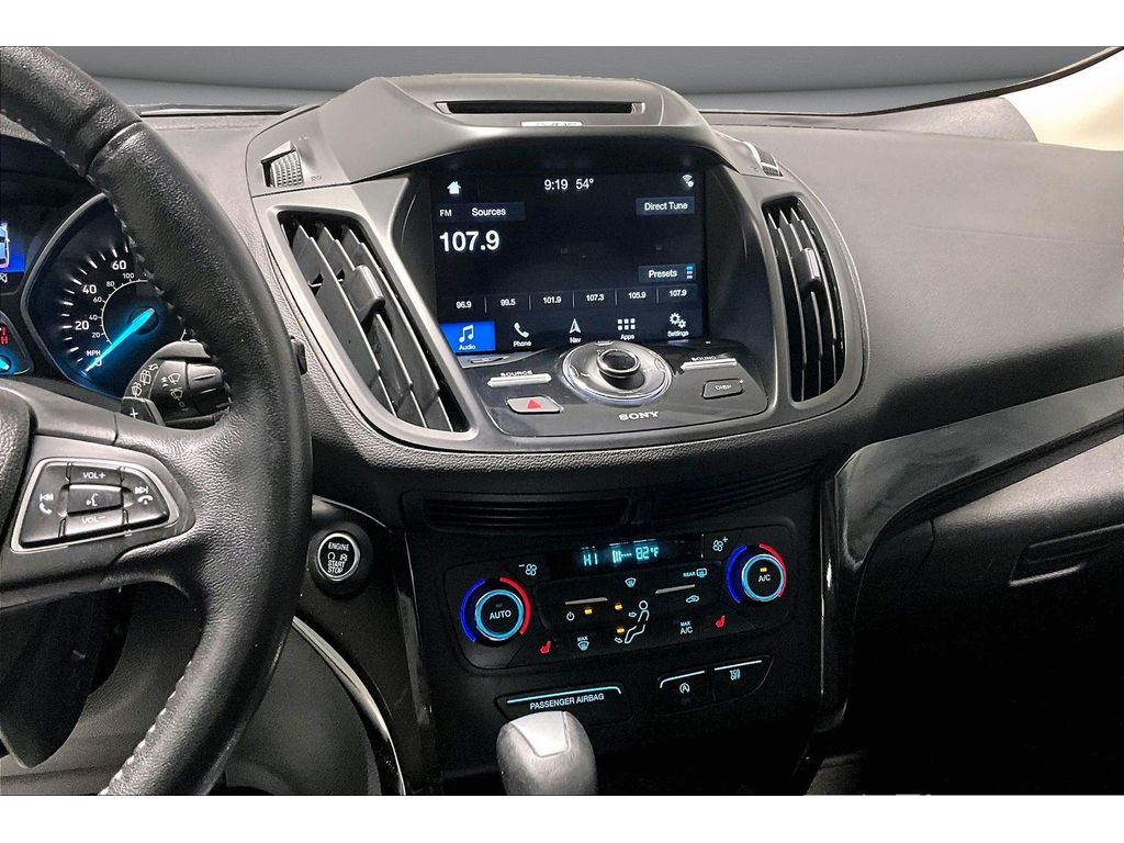 Used 2017 Ford Escape - photo 9