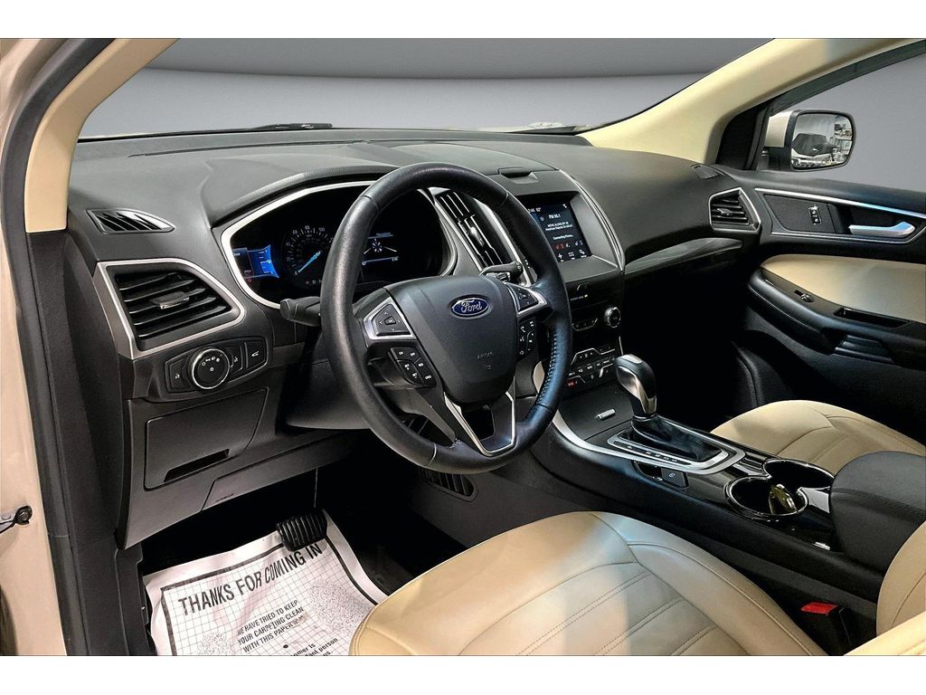 Used 2018 Ford Edge - photo 11