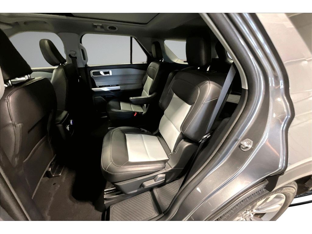 Used 2023 Ford Explorer - photo 28