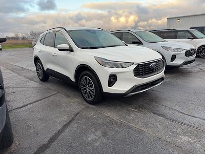 Used 2025 Ford Escape - photo 1