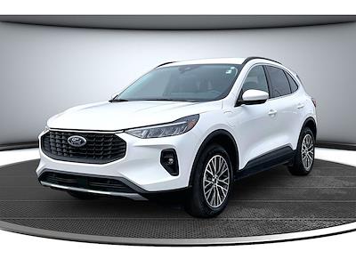 Used 2025 Ford Escape - photo 1