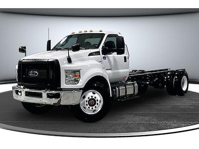 Used 2023 Ford F-750 - photo 1