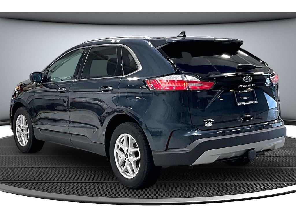 Used 2023 Ford Edge - photo 2