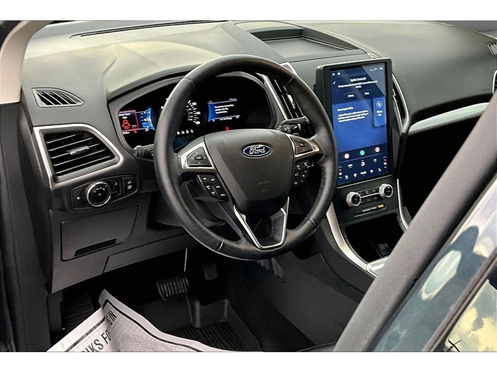 Used 2023 Ford Edge - photo 16