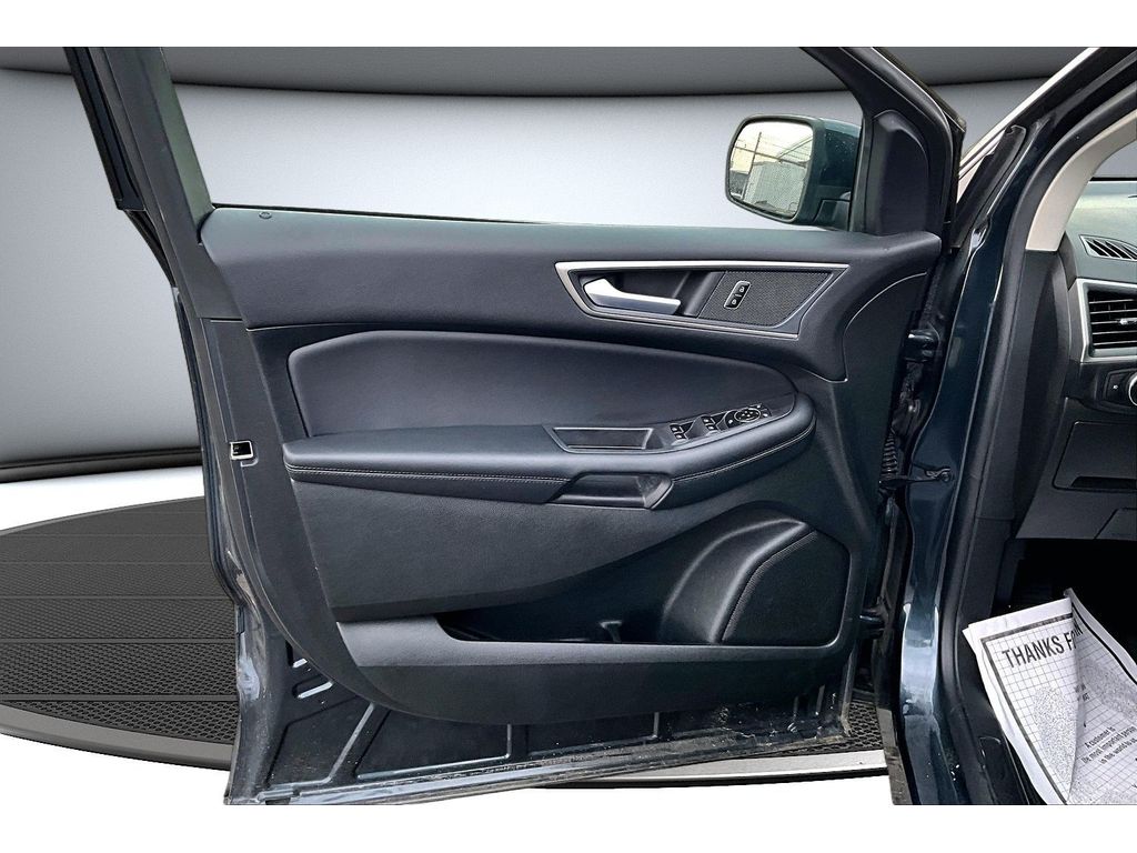 Used 2023 Ford Edge - photo 24