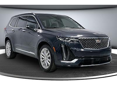 Used 2022 Cadillac XT6 - photo 1