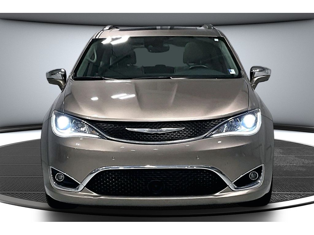 Used 2017 Chrysler Pacifica - photo 34