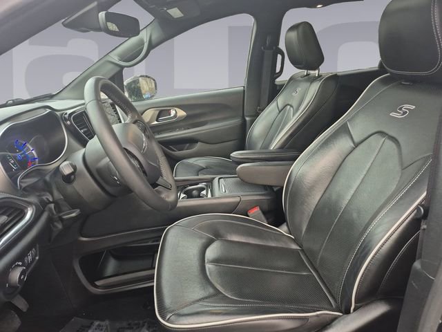 Used 2024 Chrysler Pacifica - photo 12