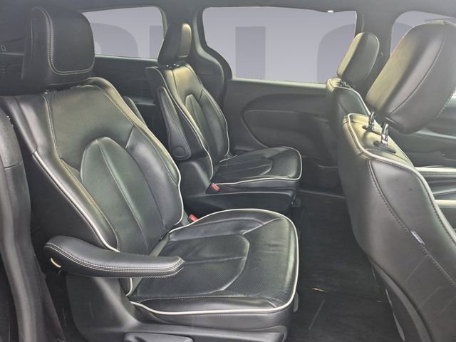 Used 2024 Chrysler Pacifica - photo 20