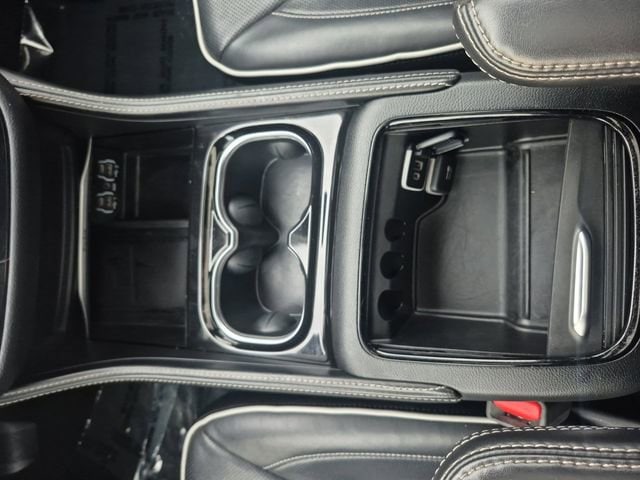 Used 2024 Chrysler Pacifica - photo 25