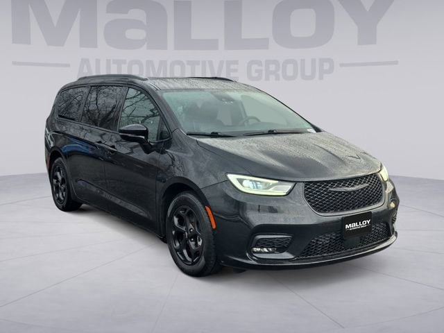 Used 2024 Chrysler Pacifica - photo 9
