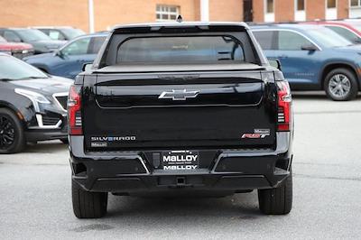 2024 Chevrolet Silverado EV Crew Cab 4WD Pickup for sale #R304382 - photo 2