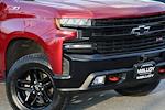 Used 2020 Chevrolet Silverado 1500 LT Crew Cab for sale #T1363A - photo 9