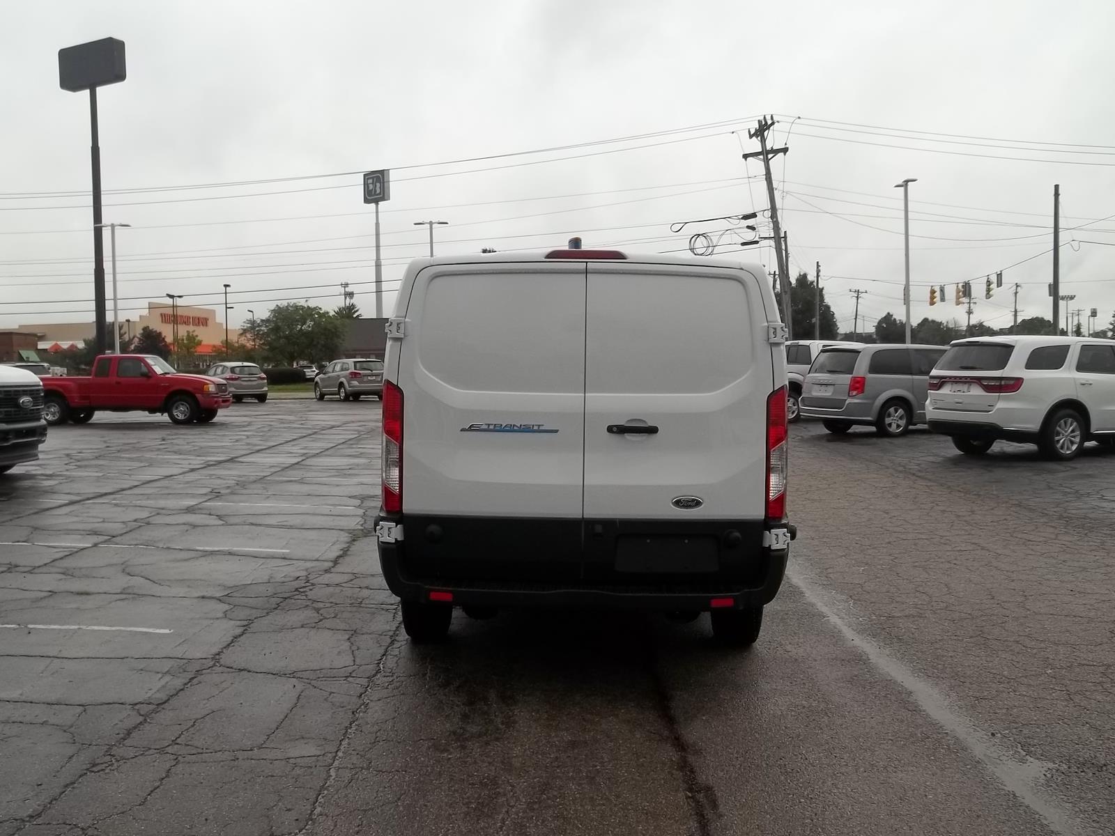 New 2023 Ford E-Transit 350 - photo 8
