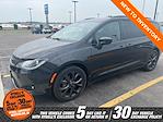 2018 Chrysler Pacifica FWD Minivan for sale #52297B - photo 1