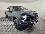 2025 Chevrolet Silverado 2500 Crew Cab 4x4 Pickup for sale #52300 - photo 3