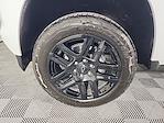 2025 Chevrolet Colorado Crew Cab 4WD Pickup for sale #52342 - photo 15