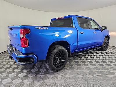 New 2025 Chevrolet Silverado 1500 Custom Crew Cab 4x4 Pickup for sale #52370 - photo 2