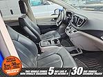 Used 2020 Chrysler Pacifica Touring L Minivan for sale #52376B - photo 5