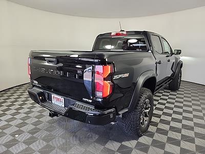 2025 Chevrolet Colorado Crew Cab 4x4 Pickup for sale #52553 - photo 2